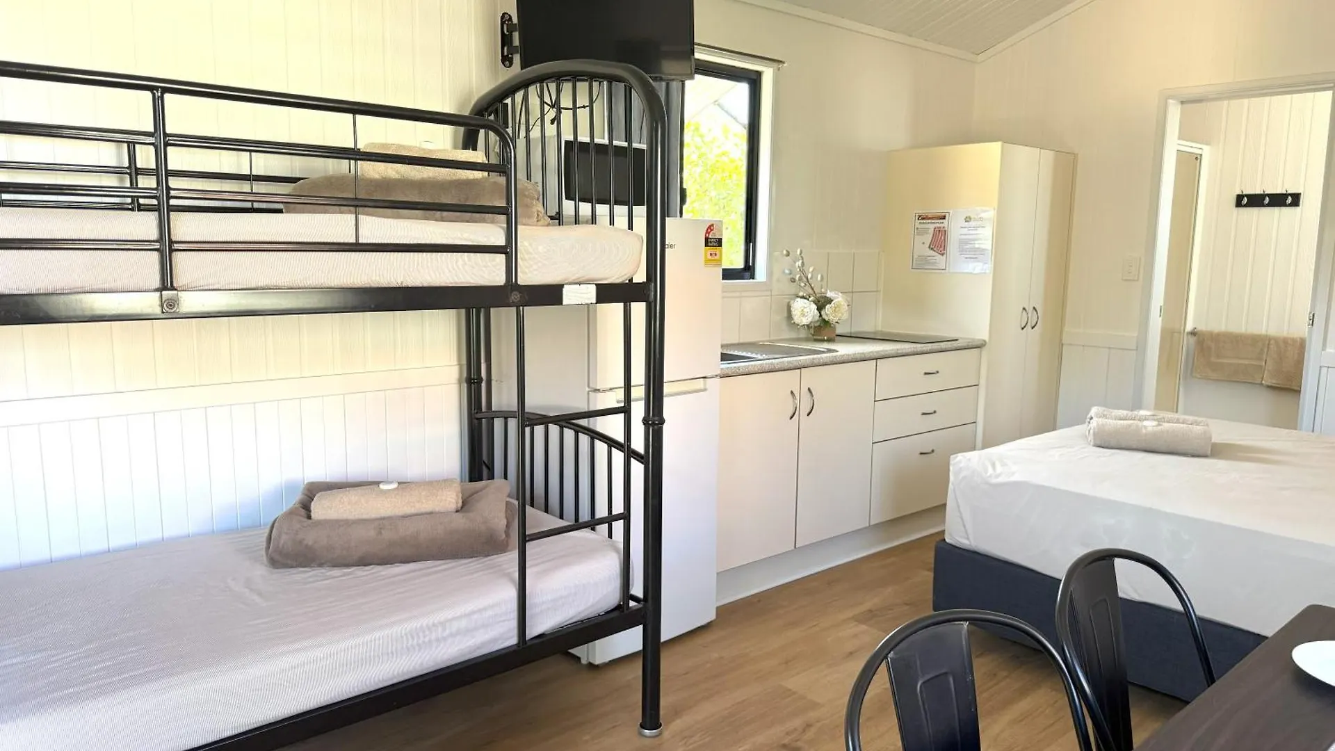 Karumba Point Sunset Caravan Park Villa Австралия